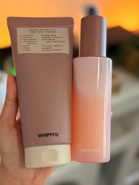 WHIPPED Muhwabutter Vegan pack cleanser 4.5 oz and milky mist 5 oz duo